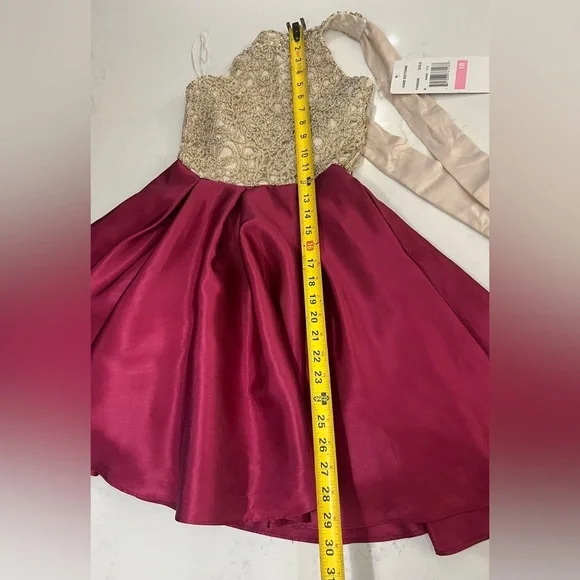 Elegant Gold and Red Kids Dress - Picture 14 of 14